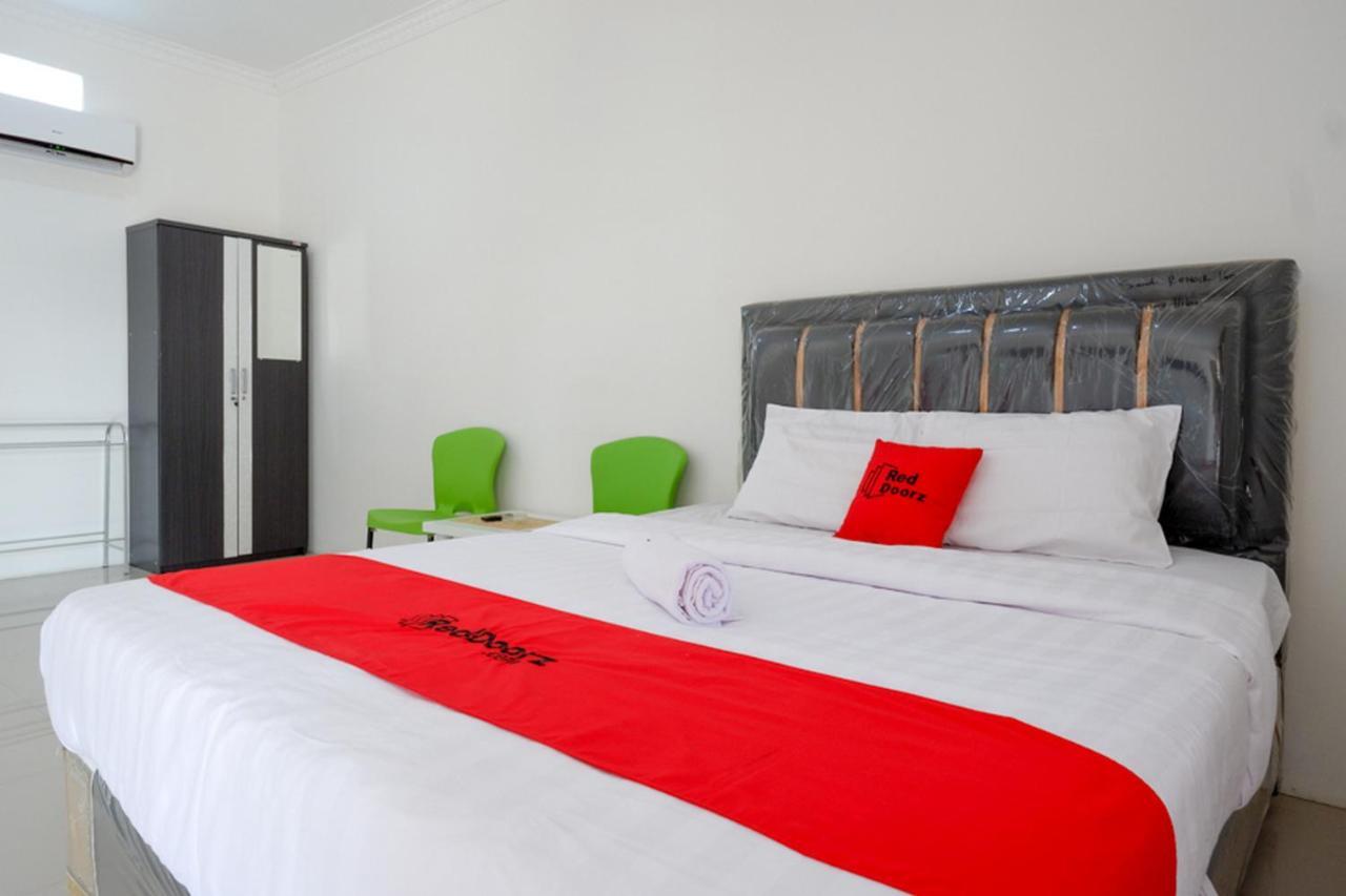 KoolKost near RS Samaritan Palu - Minimum Stay 6 Nights Exterior foto