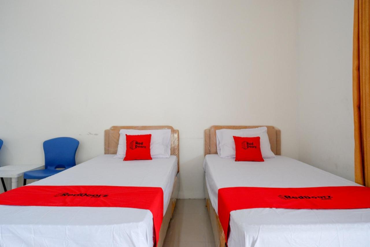 KoolKost near RS Samaritan Palu - Minimum Stay 6 Nights Exterior foto