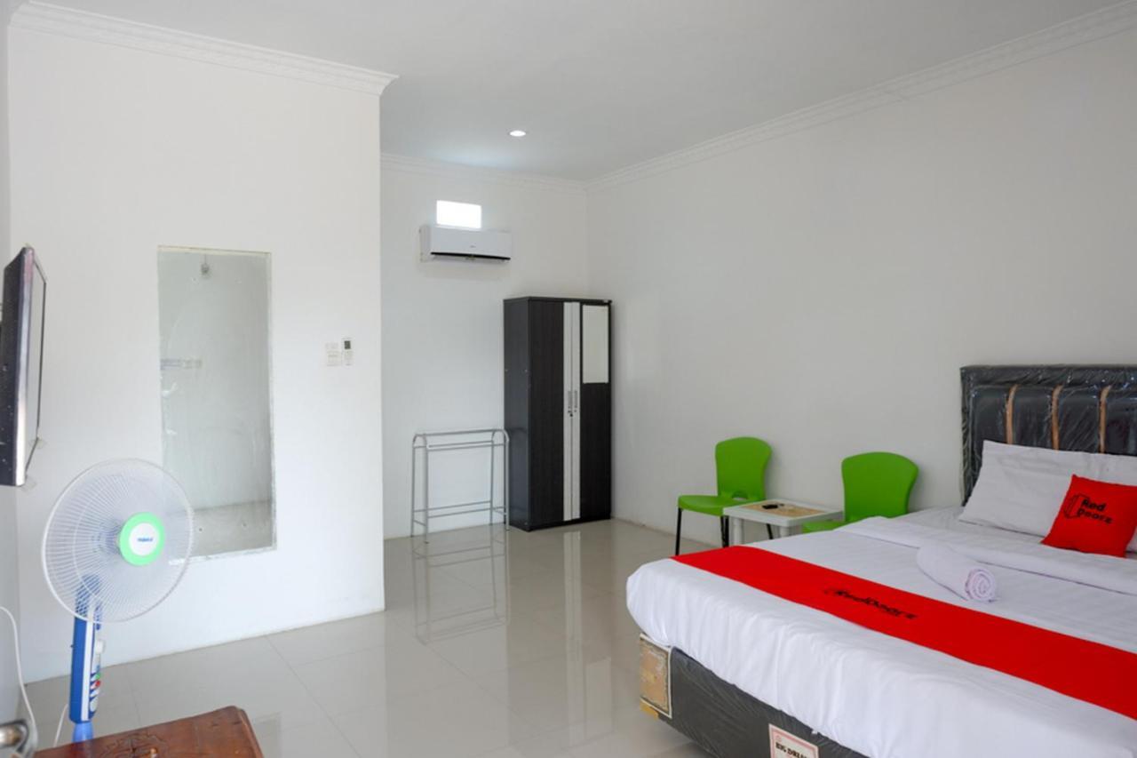 KoolKost near RS Samaritan Palu - Minimum Stay 6 Nights Exterior foto
