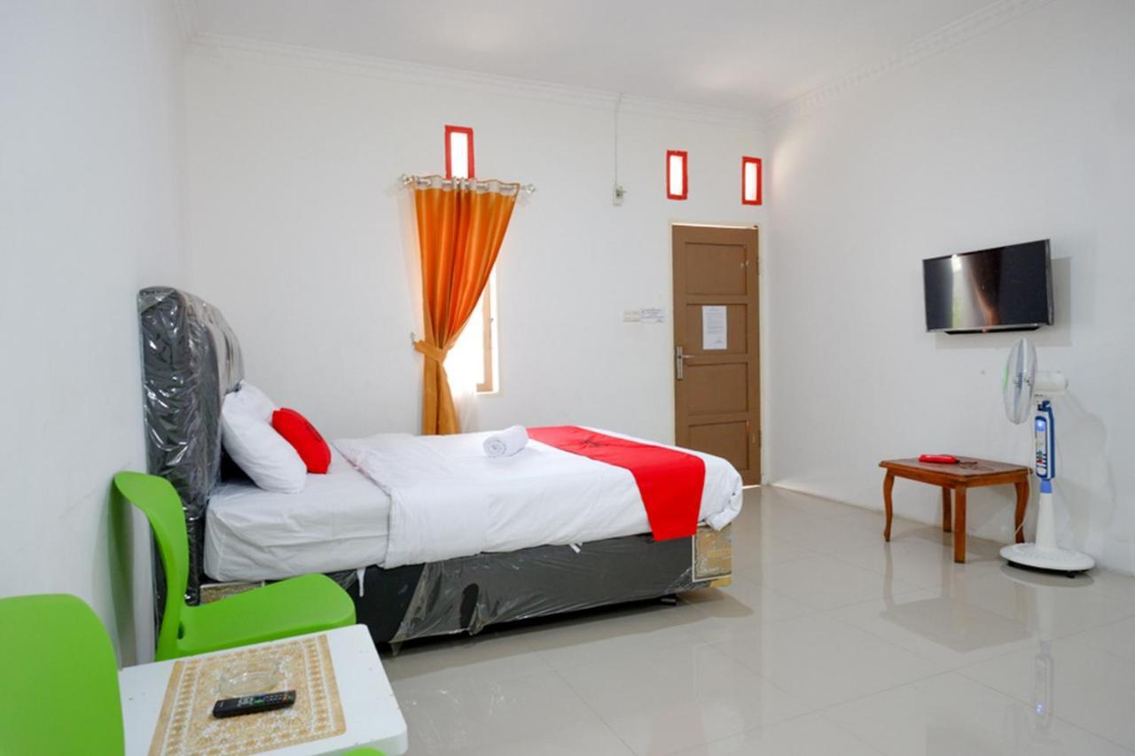 KoolKost near RS Samaritan Palu - Minimum Stay 6 Nights Exterior foto